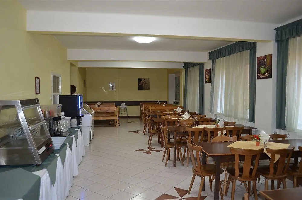 ***  Hotel Inturprag Czechy
