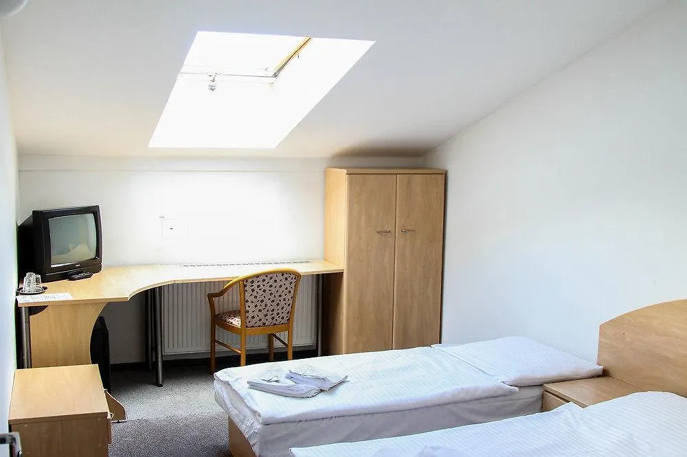 Hotel Inturprag