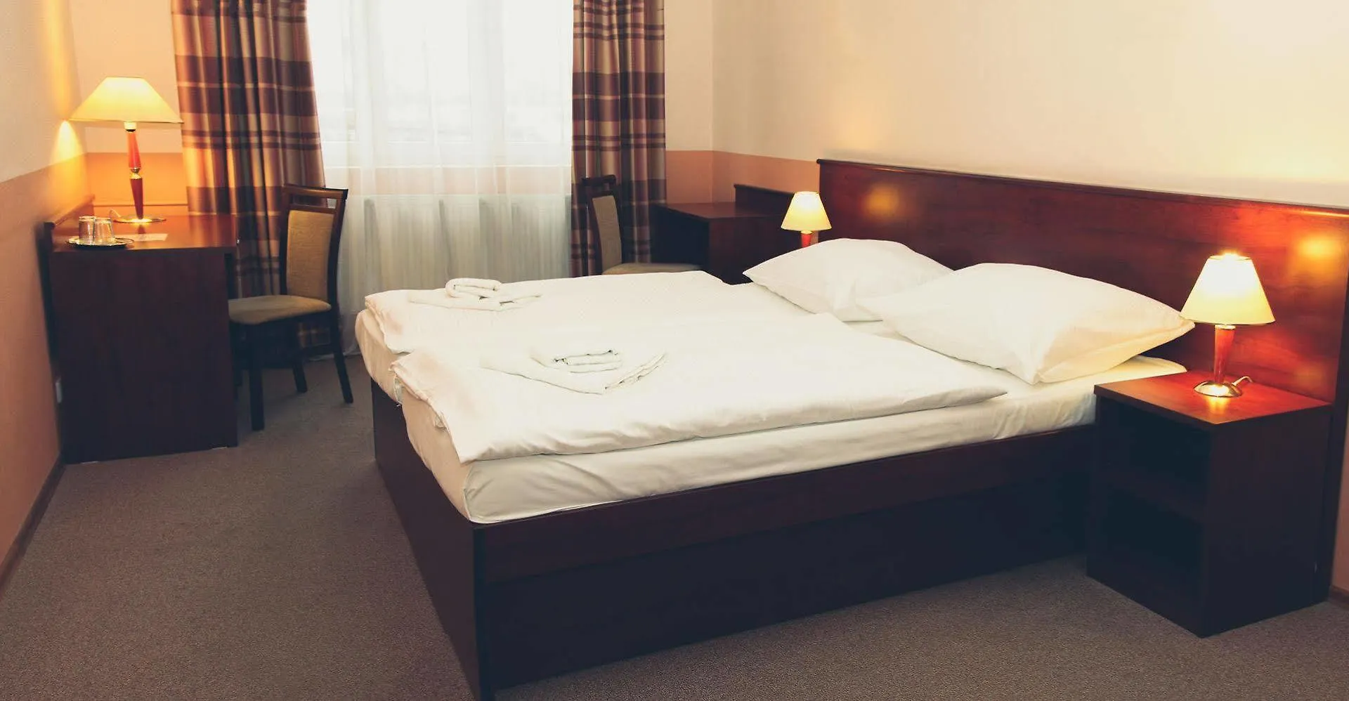 Hotel Inturprag