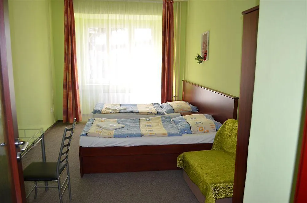Hotel Inturprag 3*, Praga Czechy