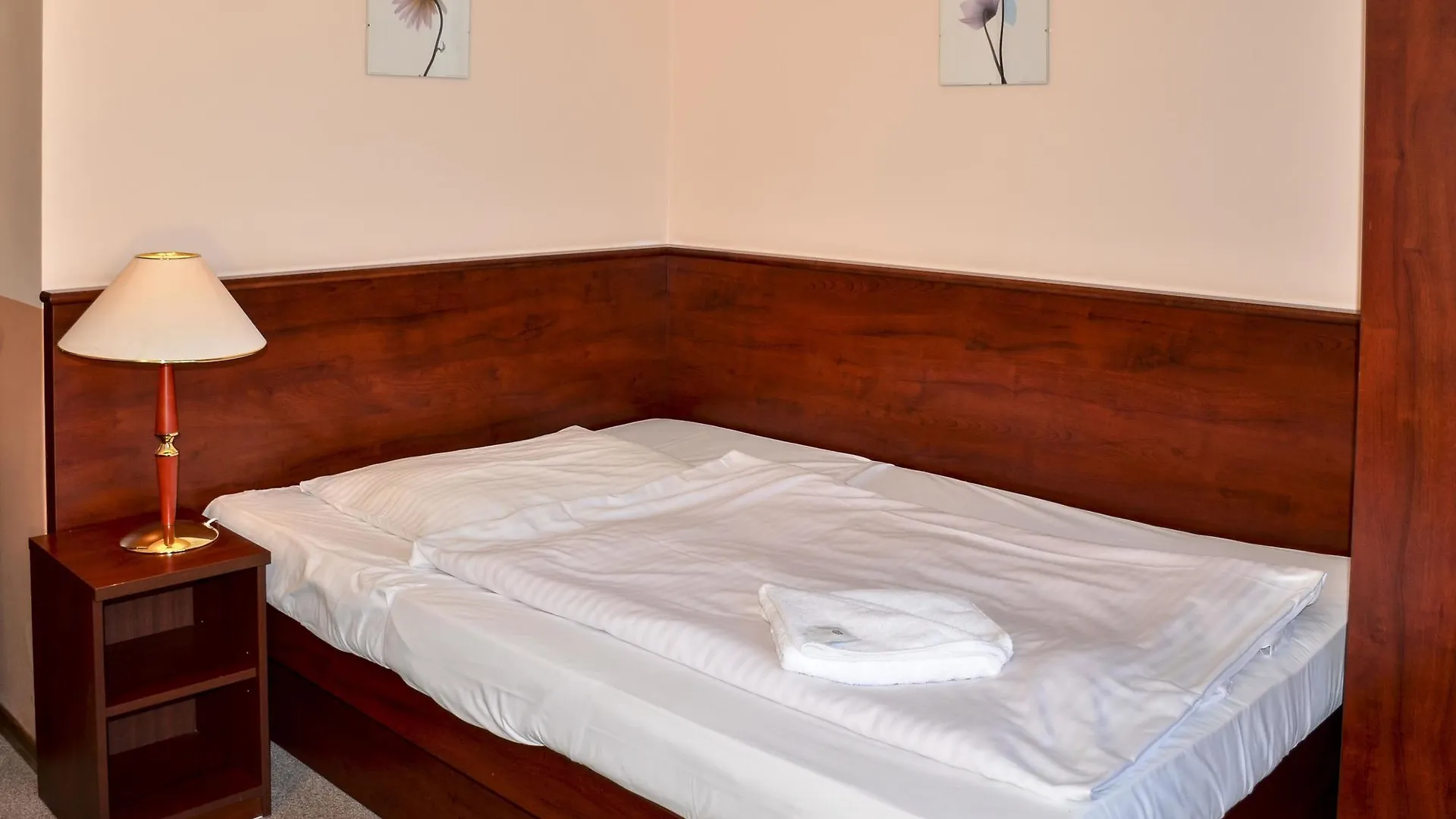 Hotel Inturprag